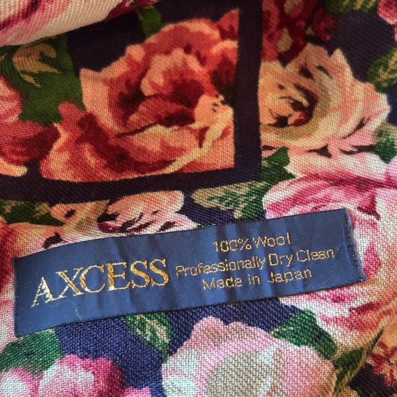 Vintage 1980’s 100%Wool Japanese Scarf~Axcess - Picture 4 of 7
